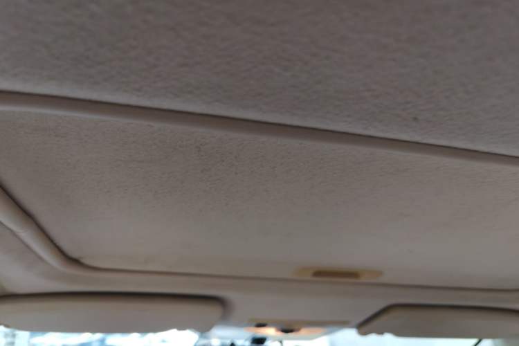 Used Ford Focus 2012 Sedan Classic 1.8L Manual Fashion Edition Headliner