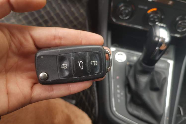 Used Volkswagen Gran Lavida 2017 180TSI DSG Comfort Edition Vehicle Key