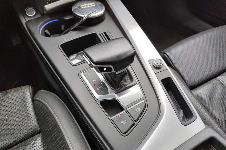 Used Audi A4L 2020 40 TFSI Fashion Dynamic Model