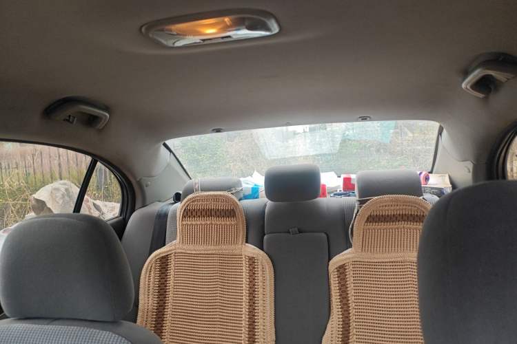 Used Geely Auto Classic Emgrand 2013 Sedan 1.5L Manual Entry-Level Model
