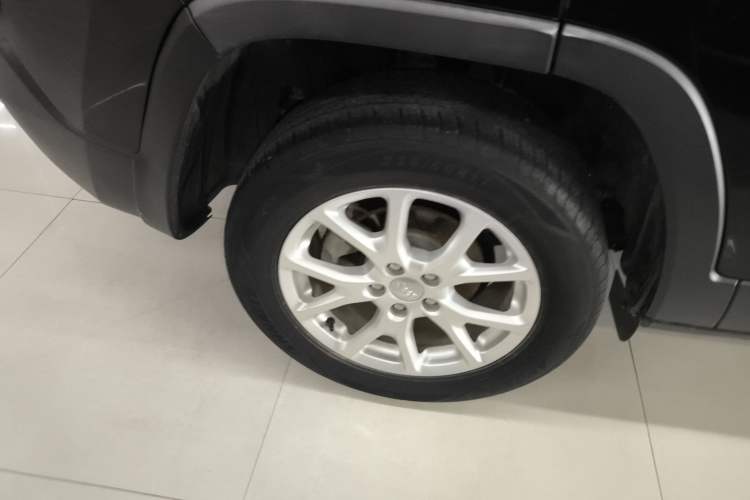 Used Jeep Cherokee 2017 2.0L Superior Edition