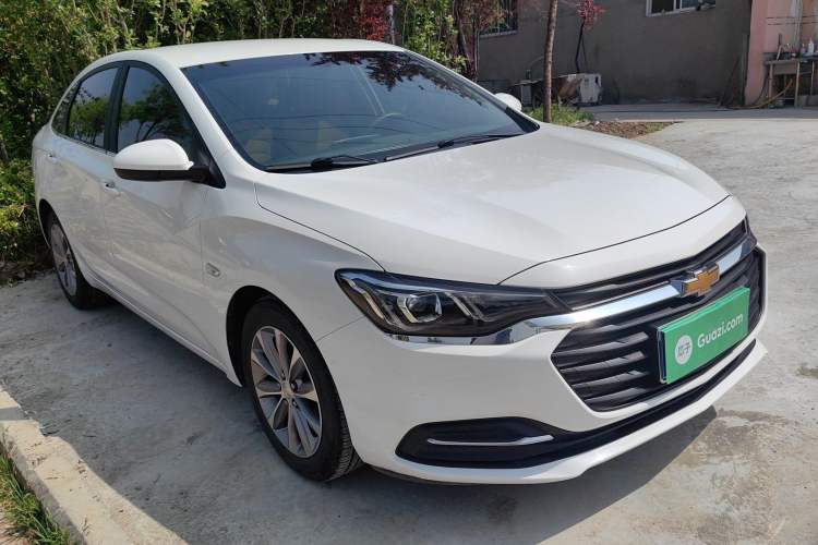 Used Chevrolet Monza 2020 320 Automatic Enjoyment Edition Front Right 45 Deg