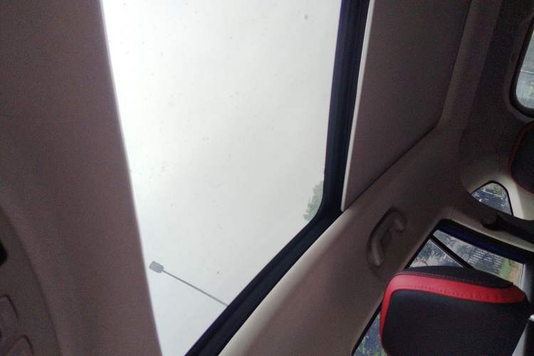 Used SOL X8 2021 300T DCT Prestige Smart Connect Edition 6 Seats