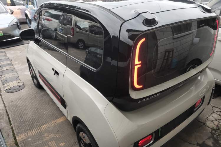 Used Baojun KiWi EV 2022 Artist Lite Edition Lithium Iron Phosphate