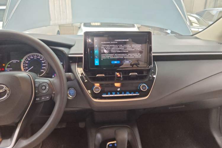 Used Toyota Corolla 2021 Dual-Motor 1.8L E-CVT Elite Edition
