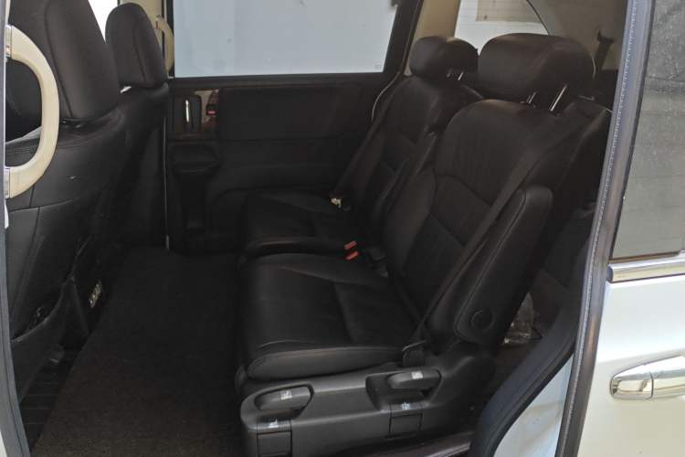 Used Honda Odyssey 2015 2.4L Smart Edition Left Rear Seat