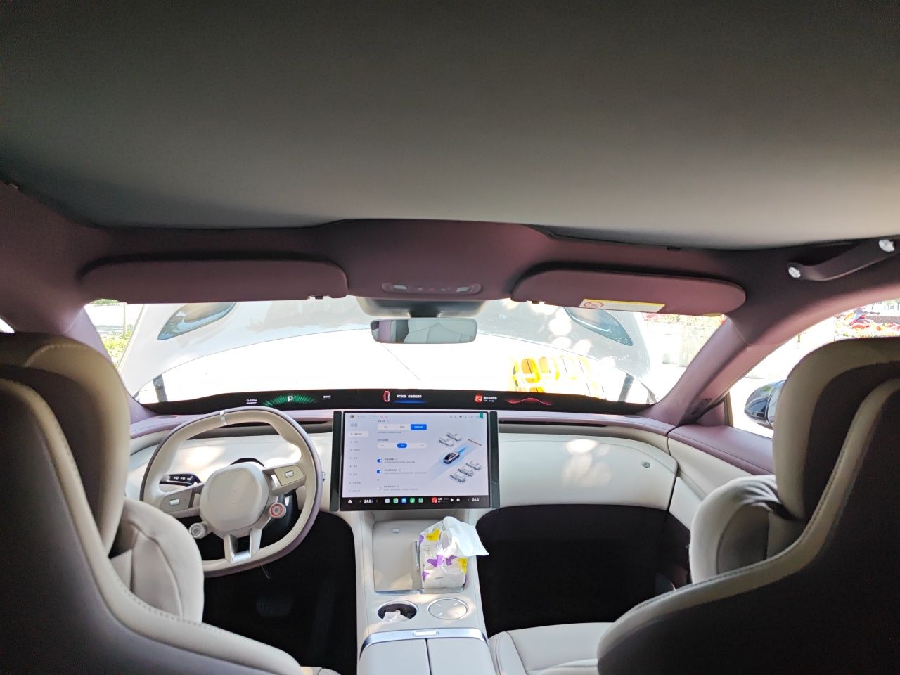 Xiaomi Auto YU7 2025 Ultra-Long Range Rear-Wheel Drive Version — снимка 18