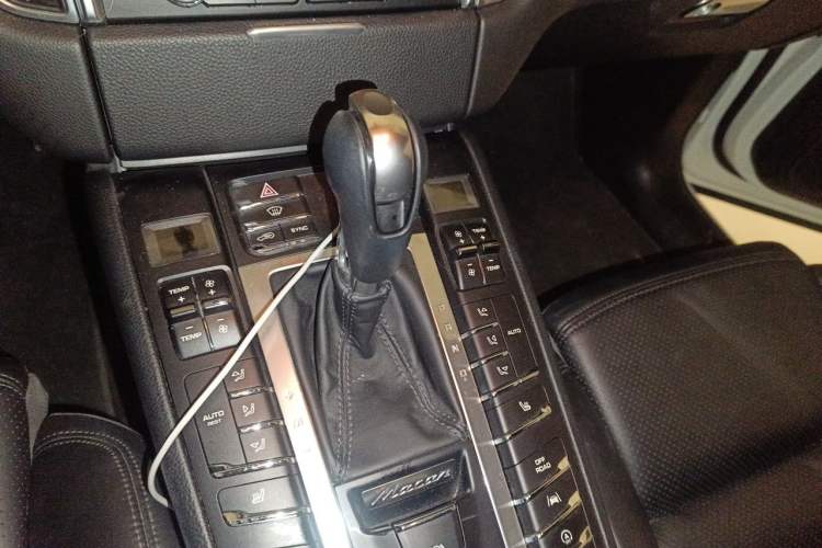 Used Porsche Macan 2017 Macan 2.0T