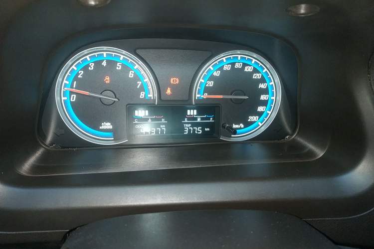 Used Baojun 730 2014 1.5L Manual Luxury Navigation ESP Version 7 Seats