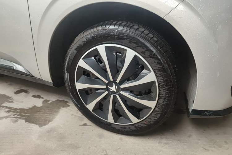 Used ARCFOX T1 2025 Model 425 PRO