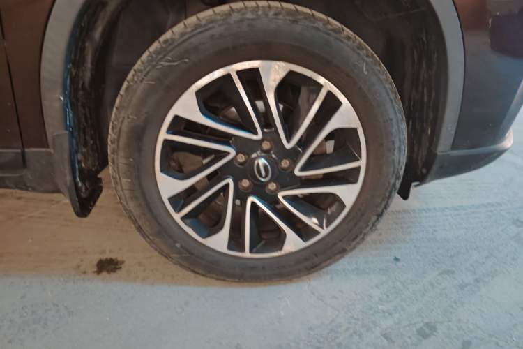 Used GAC Trumpchi GS4 2017 200T Manual Two-Wheel Drive Elite Edition
