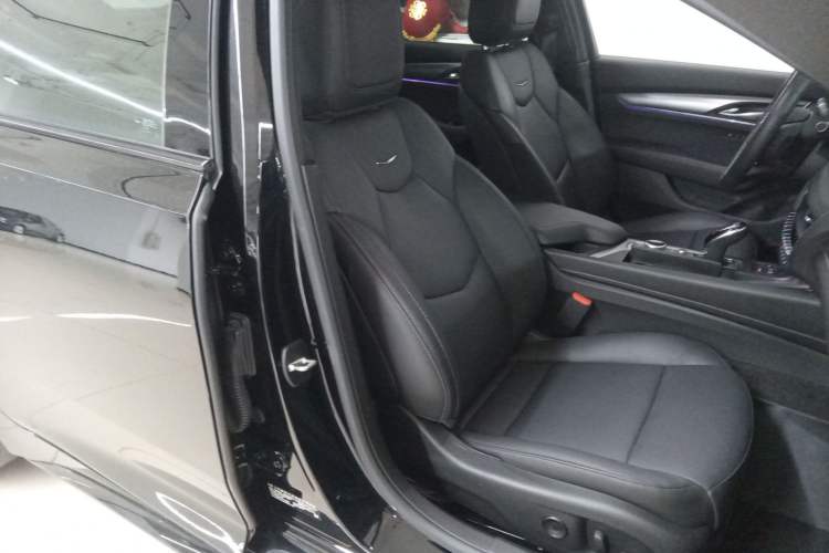 Used Cadillac CT5 2024 28T Prestige Edition Right Front Seat