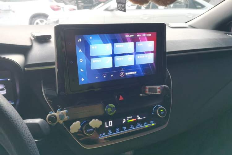 Used Toyota Levin 2022 Dual-Engine 1.8H E-CVT Luxury Edition Audio And AC Panel