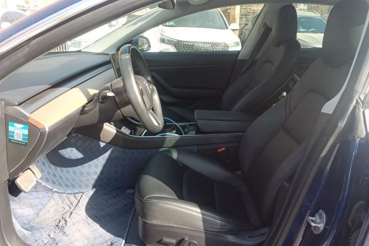 Used Tesla Model 3 2019 Long-Range Rear-Wheel-Drive Version