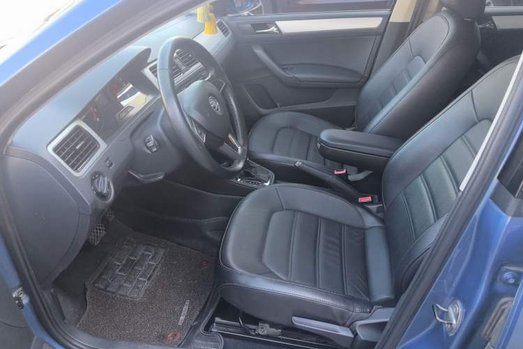 Used Skoda Rapid Spaceback 2014 1.6L Automatic Enjoyment Edition