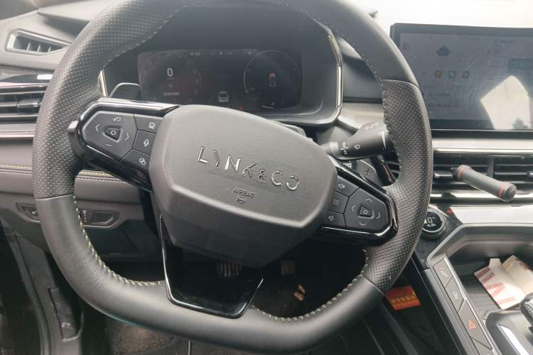 Used Lynk & Co 06 2023 Remix 1.5T Hero