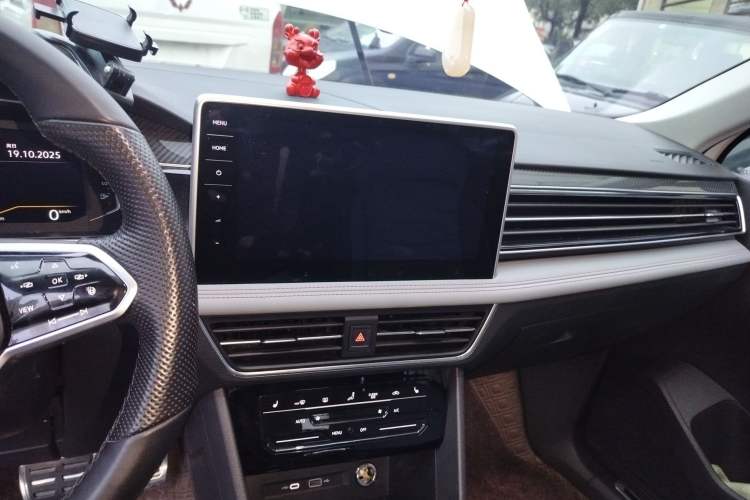 Used Volkswagen Tiguan X 2022 330TSI Two-Wheel-Drive Flagship Edition
