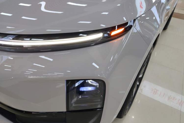 Used Li Auto L6 2024 Pro Model
