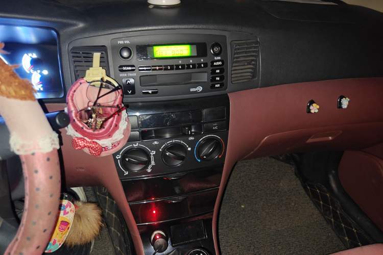 Used BYD F3 2012 Energy-Saving Model 1.5L Manual Comfort Version Audio And AC Panel