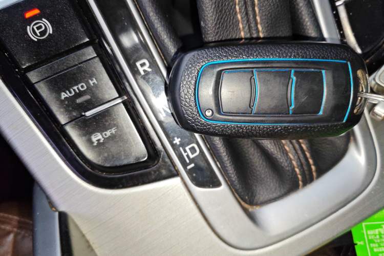 Used Geely Auto Emgrand X7 Sport 2016 1.8TD Automatic ZhiZun Version