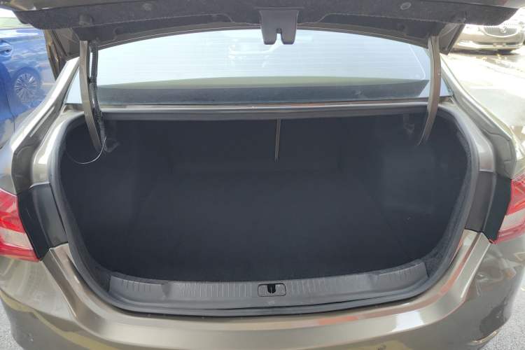 Used Buick GT 2016 18T Dual-Clutch Elite Model