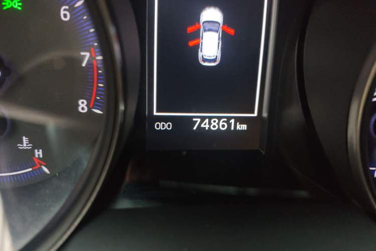 Used Toyota C-HR 2018 2.0L Leading Edition China VI
