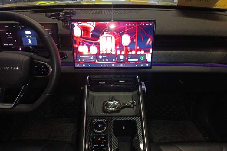 Used Chery Fengyun T9 2024 120 Long-Range Flagship Version 7 Seats Lithium Iron Phosphate Audio And AC Panel