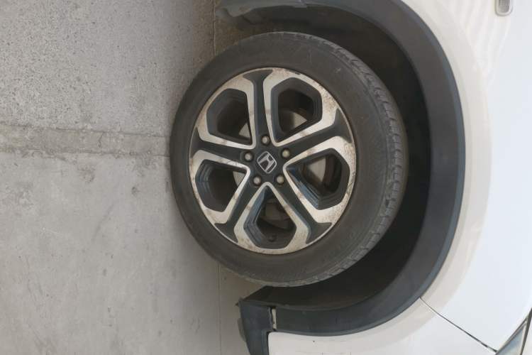 Used Honda XR-V 2017 1.8L EXi CVT Comfort Version Right Front Wheel Hub