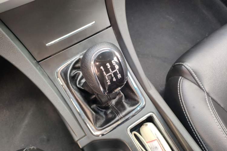 Used Geely Auto Emgrand 2016 Sedan 1.5L Manual Upward Edition
