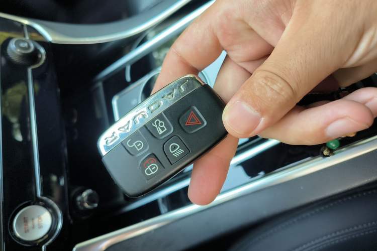 Used Jaguar XEL 2018 2.0T 250 PS Luxury Edition