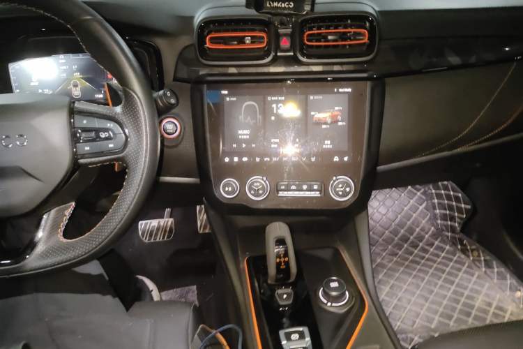 Used Lynk & Co 02 Hatchback 2021 2.0TD Halo Driving Control Kit Edition
