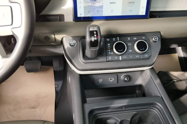 Used Land Rover Defender 2020 110 P400 HSE