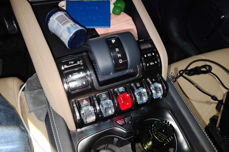 Used Formula Leopard 5 2023 Navigator Edition