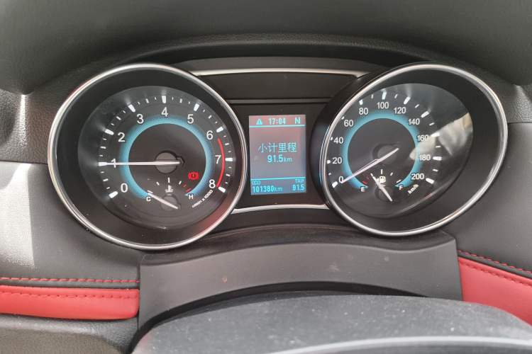 Used Haval H1 2016 Blue Label 1.5L AMT Luxury Model
