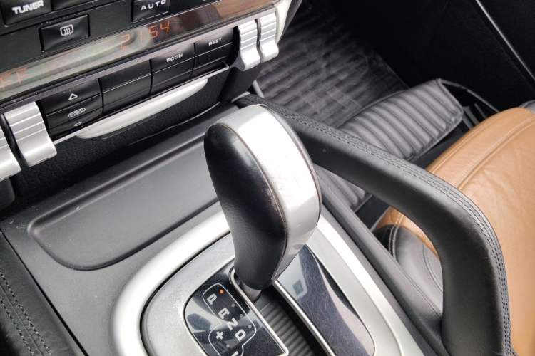 Used Porsche Cayenne 2007 Cayenne 3.6L Gear Lever