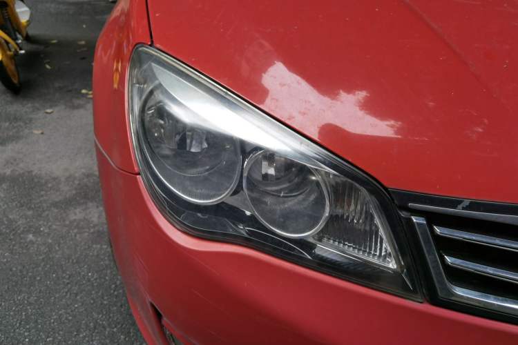 Used Roewe 350 2015 1.5L Manual Luxury Sunroof Edition