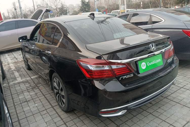 Used Honda Accord 2016 Hybrid 2.0L Sharp Edition