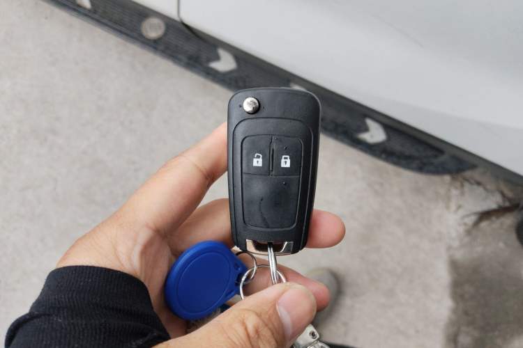 Used Buick Encore 2014 1.4T Automatic All-Wheel-Drive Flagship Edition