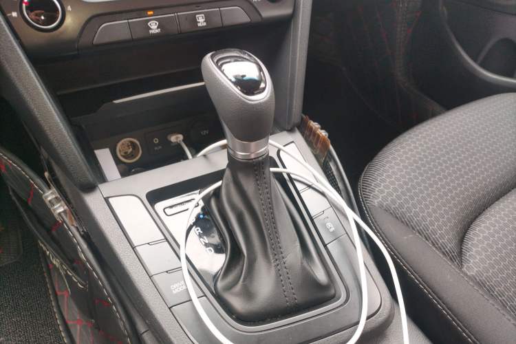 Used Hyundai Elantra (6th Generation / Lingdong) 2018 1.4T Dual-Clutch Xuan Dong · Dynamic Edition