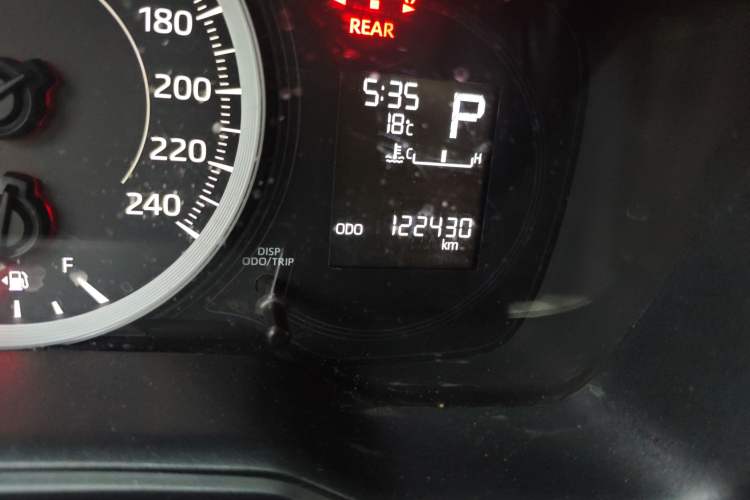 Used Toyota Levin 2019 185T CVT Entry-Level Version China VI Standard Odometer Close Up