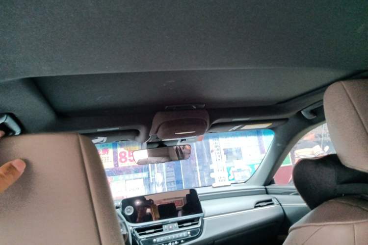 Used Lexus ES 2022 200 Excellence Edition Headliner