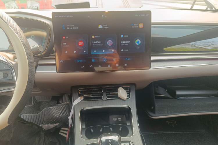 Used BYD Han 2020 EV Long-Range Deluxe Model Audio And AC Panel