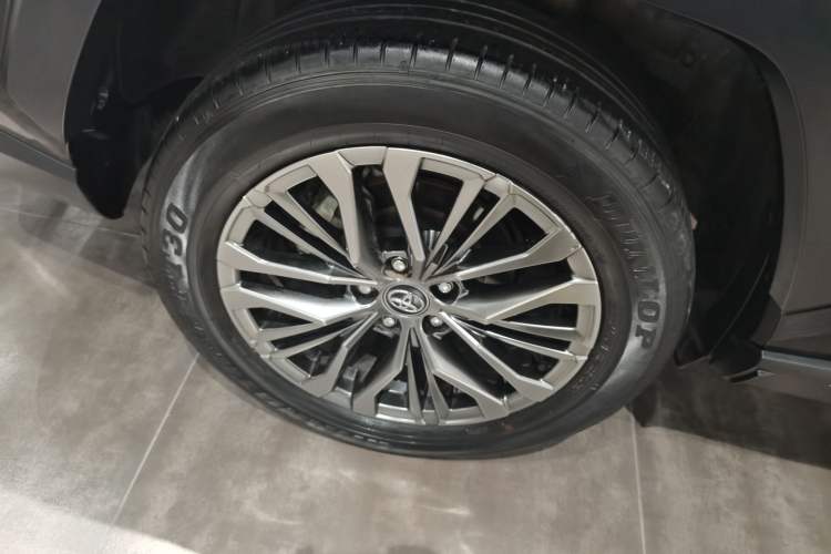 Used Toyota Wildlander 2023 Dual-Motor 2.5L E-CVT Four-Wheel Drive Prestige Edition