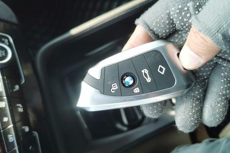 Used BMW X1 2016 sDrive18Li Premium Edition
