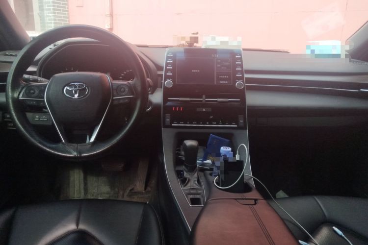 Used Toyota Avalon 2019 2.5L Ambition Version China VI Standard
