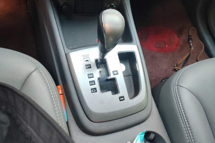 Used Hyundai Santa Fe Classic 2012 2.4 Comfort Edition 7-Seater Four-Wheel Drive