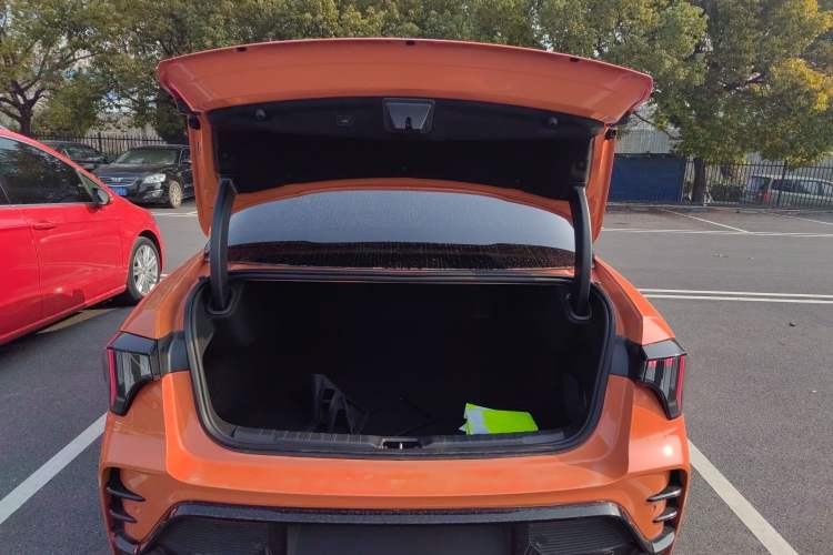 Used Lynk & Co 03 2025 1.5TD DCT Champion Edition Pro
