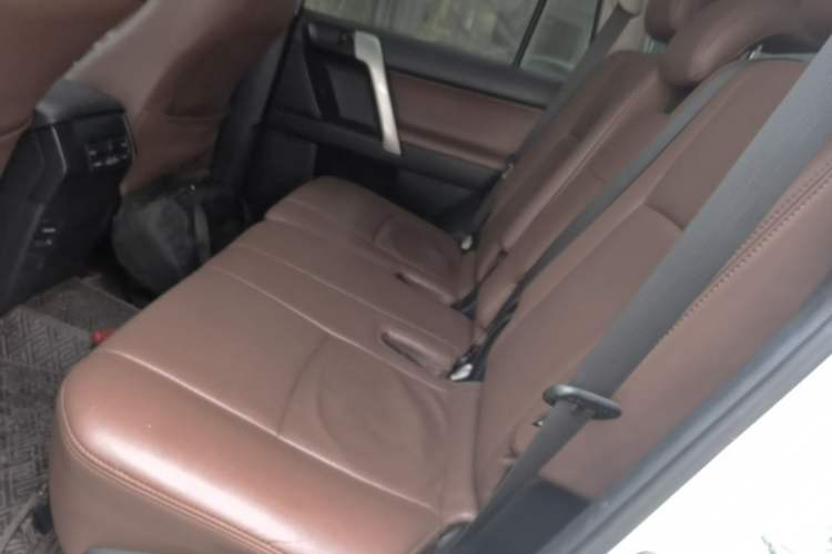 Used Toyota Prado 2018 2.7L Parallel Import
