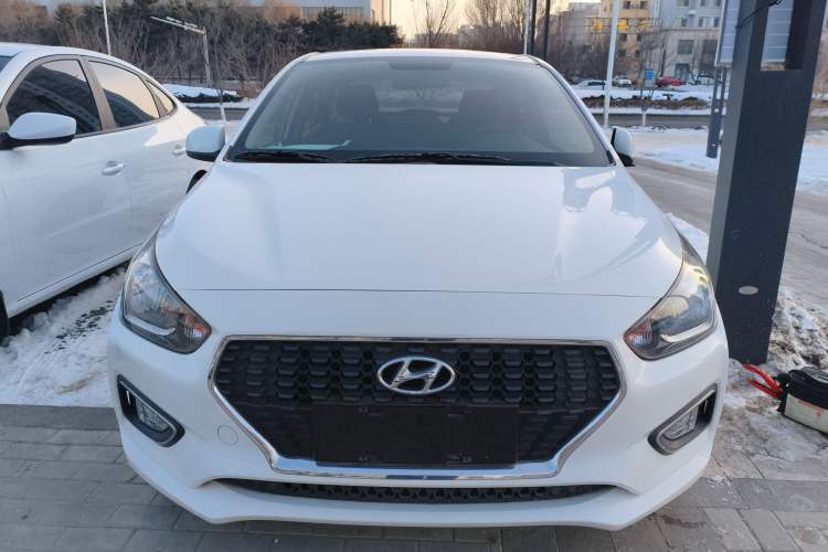 Used Hyundai Verna (older generation) 2017 1.4L Automatic YueXiang Edition China V-standard