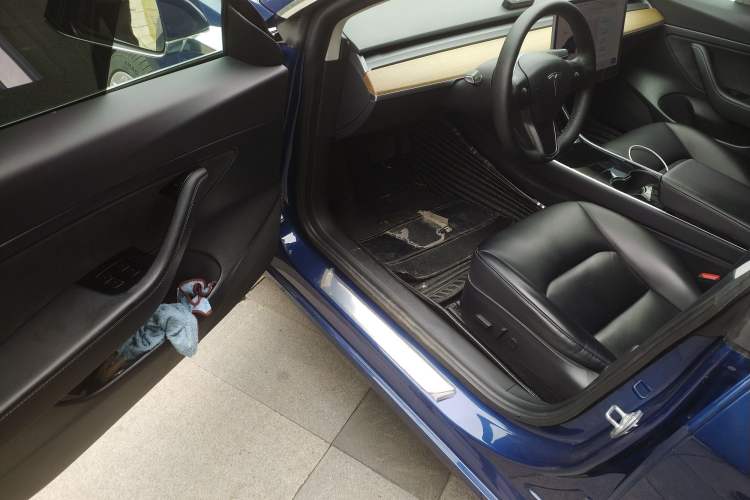 Used Tesla Model 3 2019 Standard Range Rear-Drive Upgraded Version